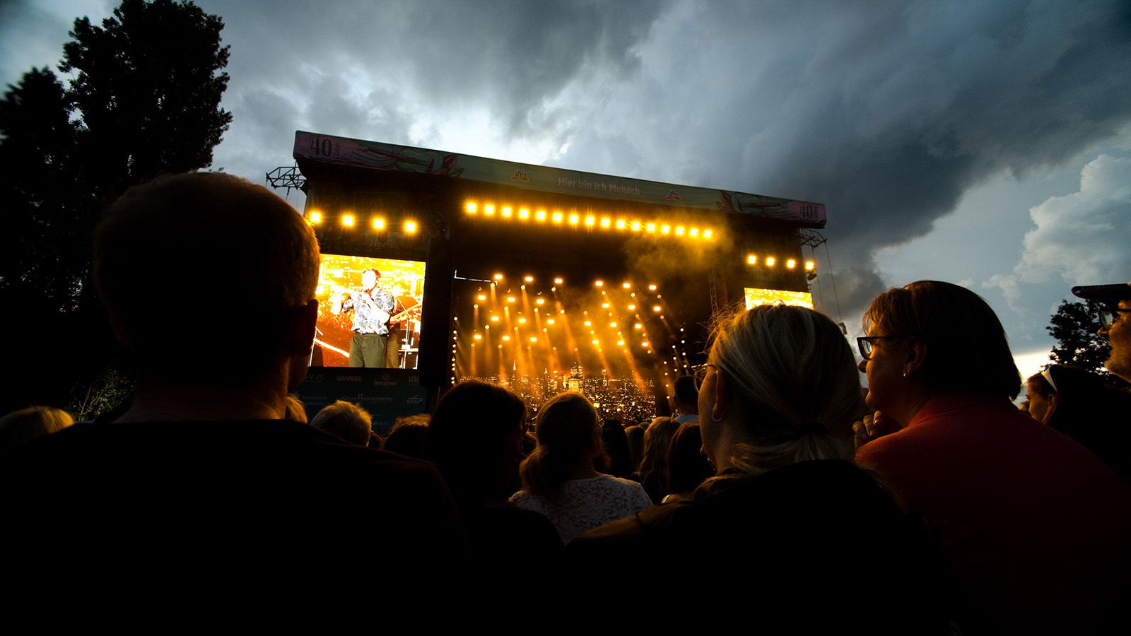 GLP Fixtures Bring Sparkling Energy to DAS FEST 2025