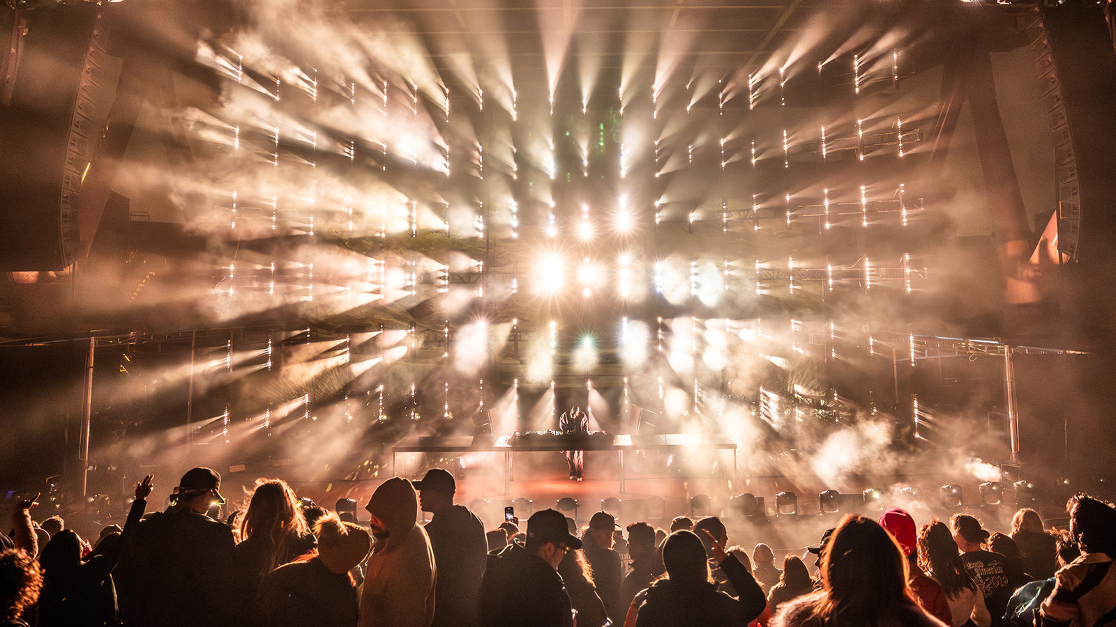 GLP impression X4 Bars and JDC1 project Black Coffee to dance music enthusiasts at Red Rocks Amphitheatre