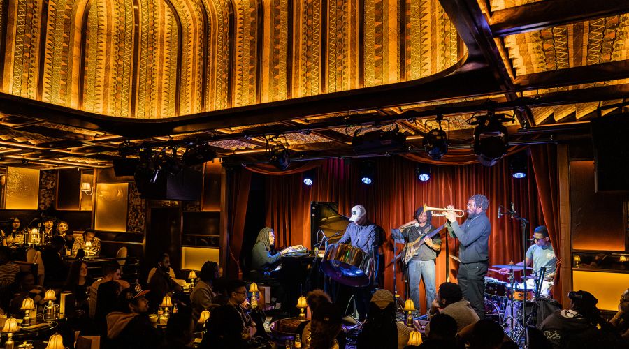 GLP X5 Series lights new intimate stage at the iconic Ronnie Scott’s Jazz Club