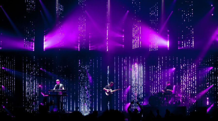X4 Bars Boost 3D ‘Volumetric Video’ on Tour with alt-J