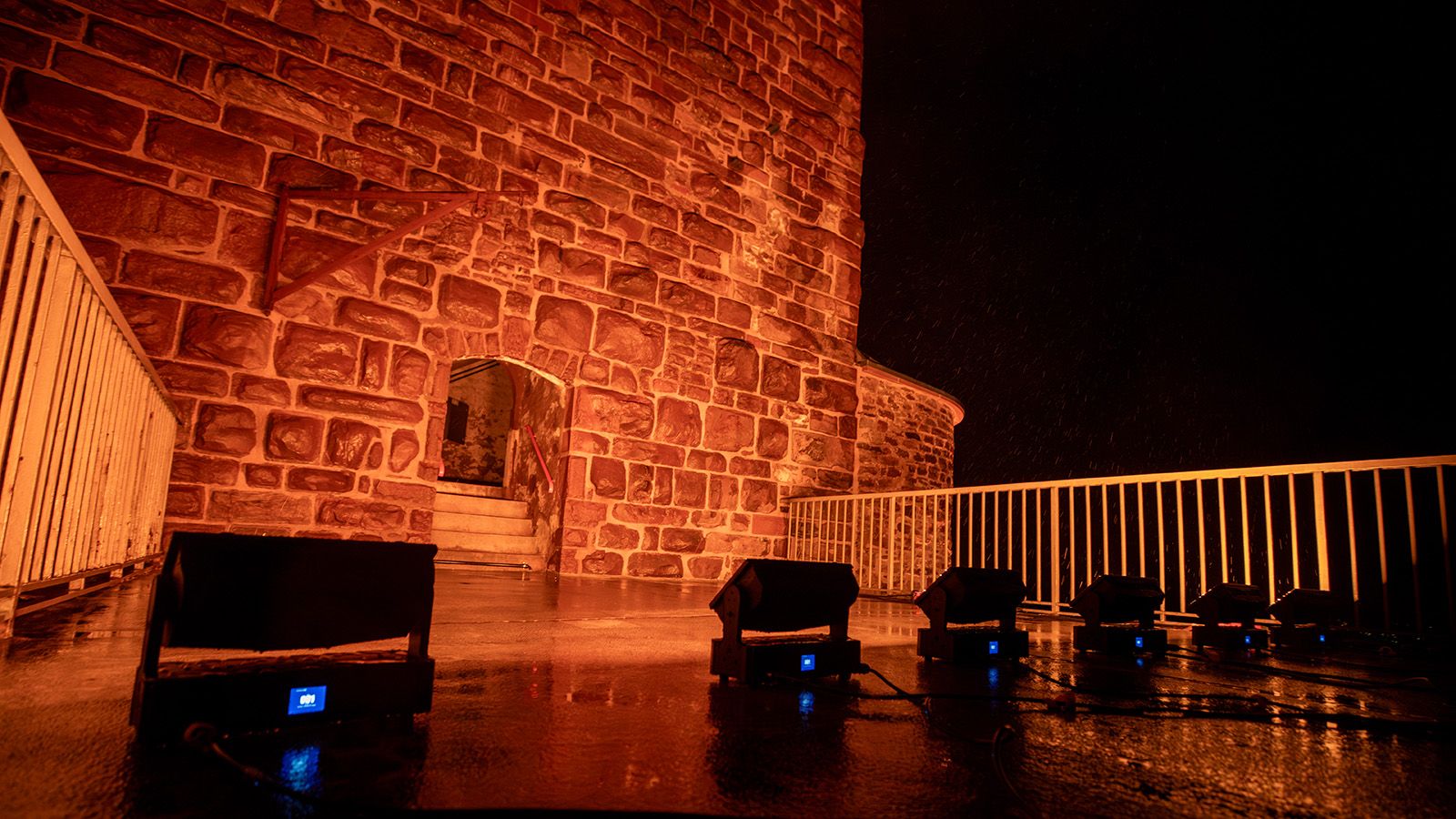 GLP JDC Burst 1 setzt starkes Zeichen bei „Orange the World“ am Turmberg