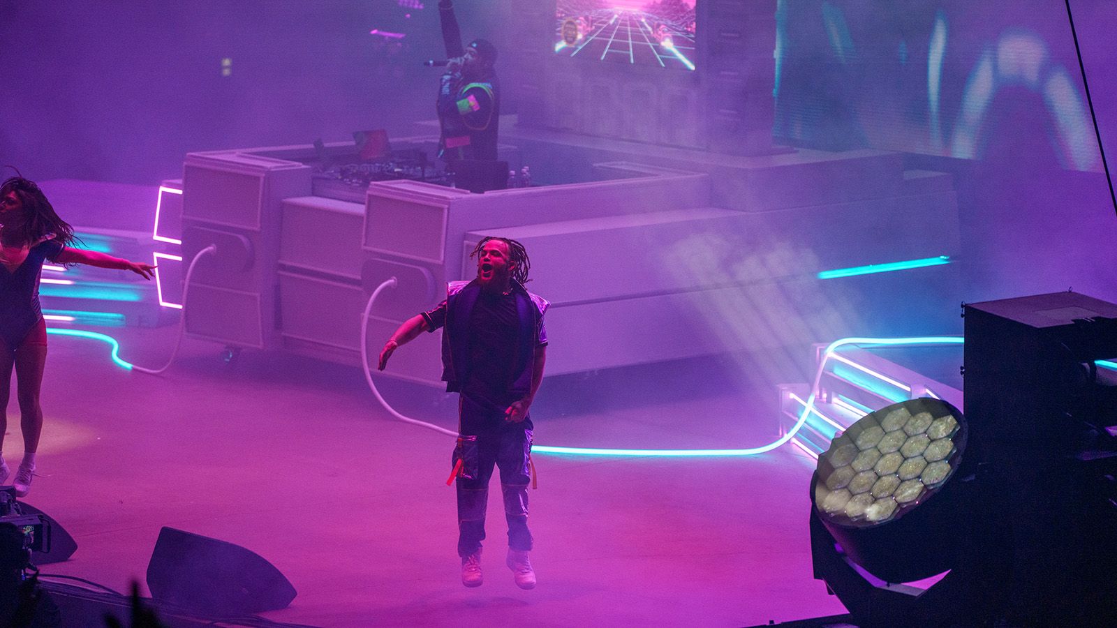 MAD MAXX sorgt für starke Präsenz in Arenen und auf Festivals