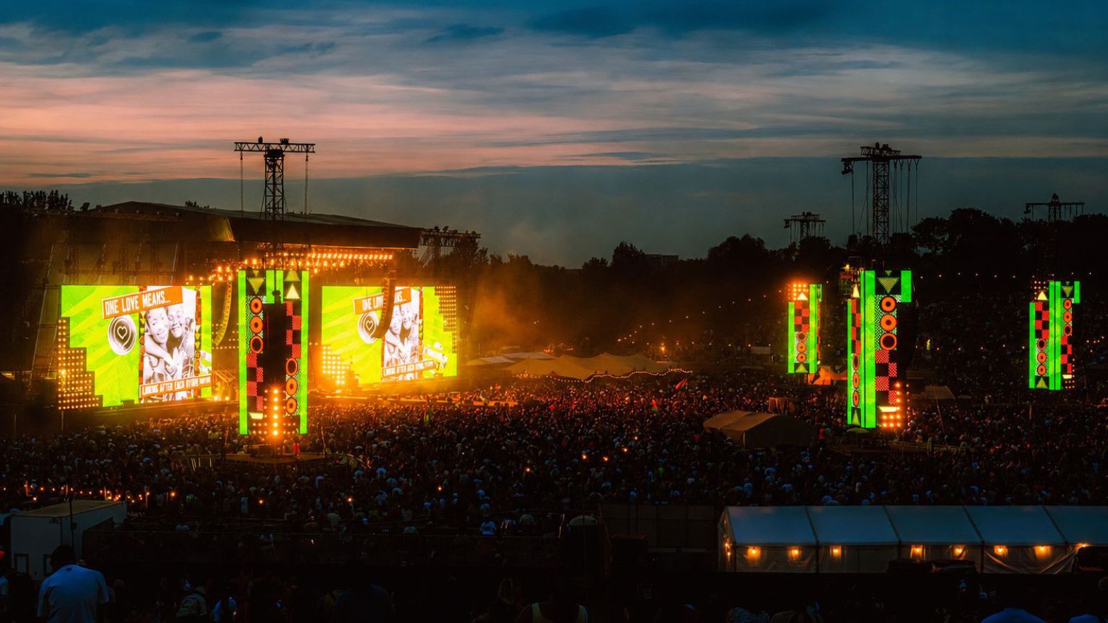 500 GLP X-PAR 12Z fixtures light Reggae Land’s main stage across sold-out weekend