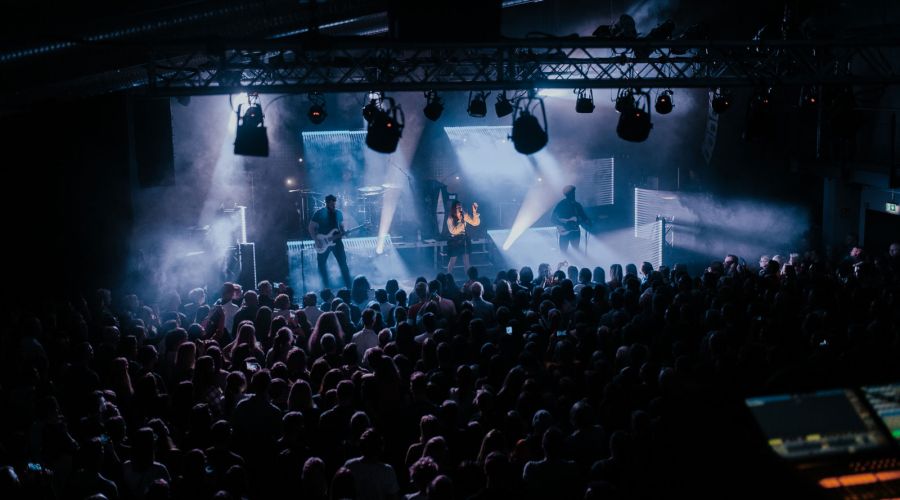Alice Merton on ‘Mint+4’ Tour with GLP