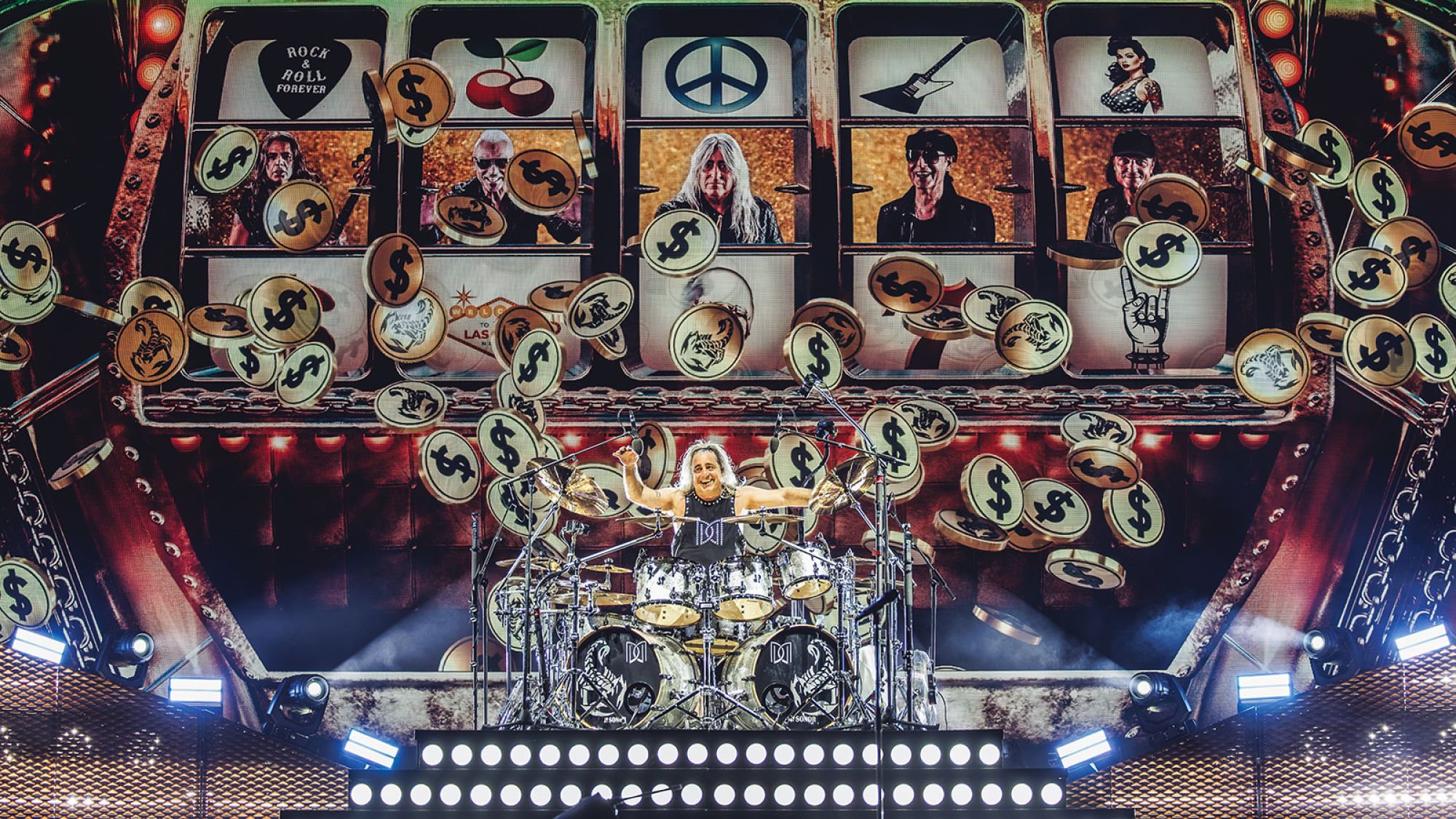 Scorpions celebrate 60th anniversary at Hanover stadium