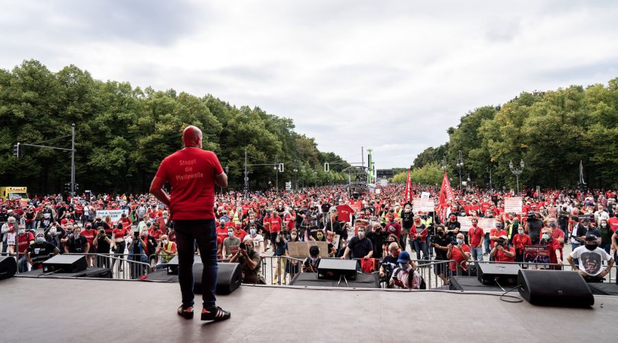 GLP waves the flag at german Red Alert March
