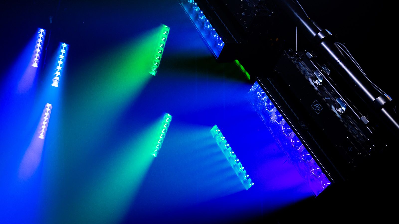 GLP zeigt WildBar 8, impression FR2 Wash, weitere Produkte aus der Dot Serie und JDC2 IP Software 2.0 auf der Leat con 2026