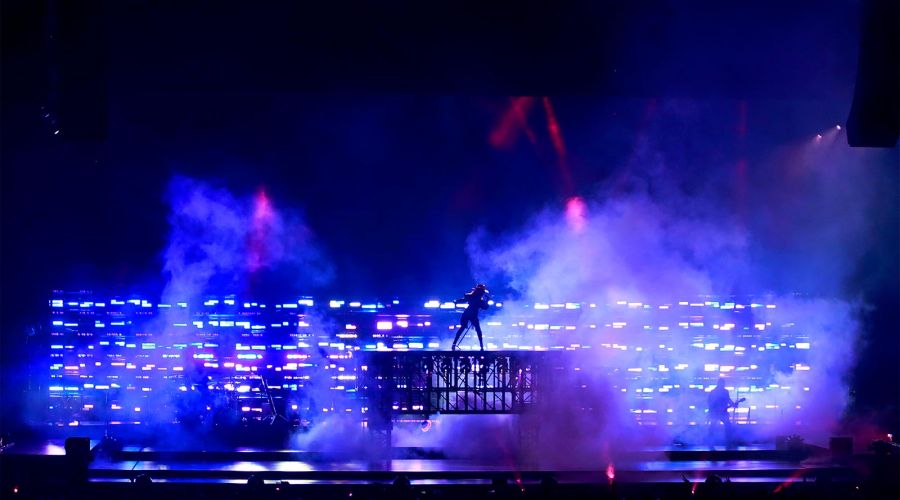Leroy Bennett Takes 500 GLP Fixtures on Tour With Lady Gaga