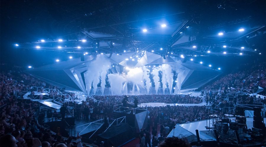 Nearly 200 GLP JDC1s Envelop the Forum for 36th MTV VMA Awards