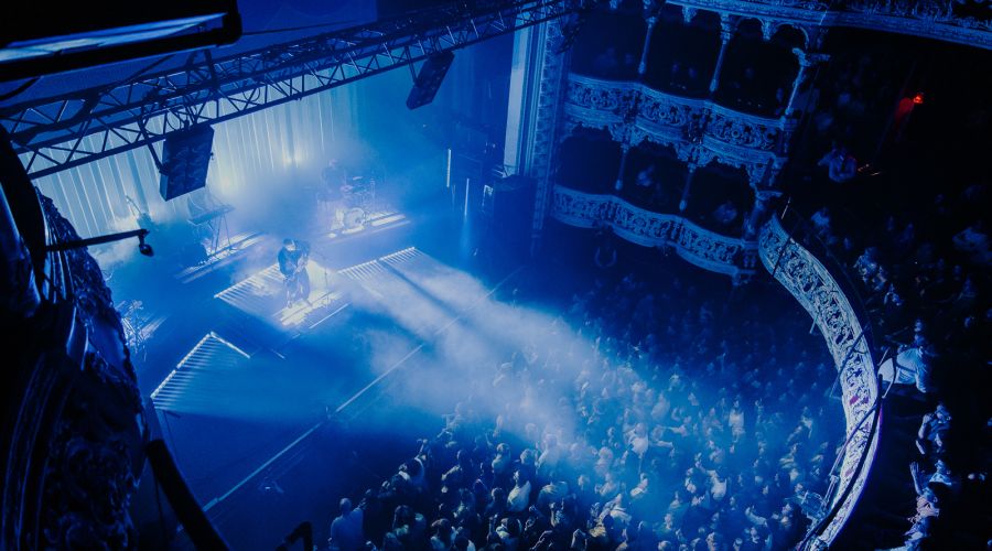 impression X4 Bar 20 and JDC1: The essential floor package for Dermot Kennedy